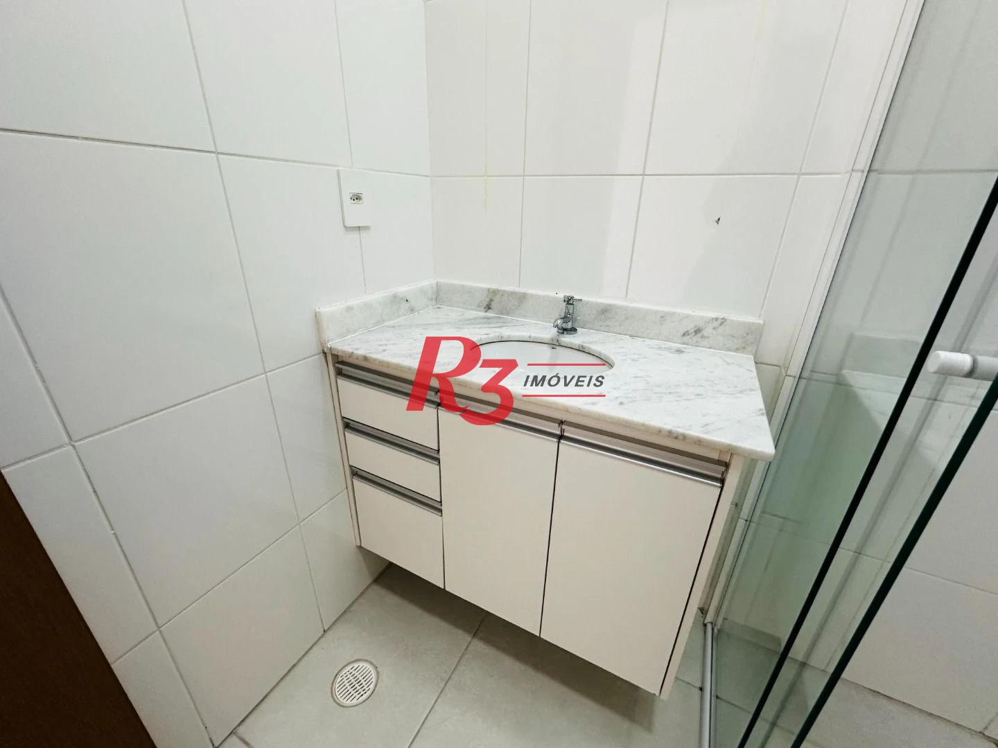 Apartamento com 2 dormitórios para alugar, 73 m² por R$ 4.300,00/mês - Vila Belmiro - Santos/SP