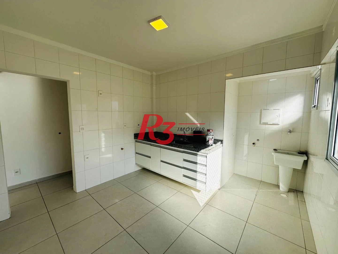 Apartamento com 2 dormitórios para alugar, 73 m² por R$ 4.300,00/mês - Vila Belmiro - Santos/SP
