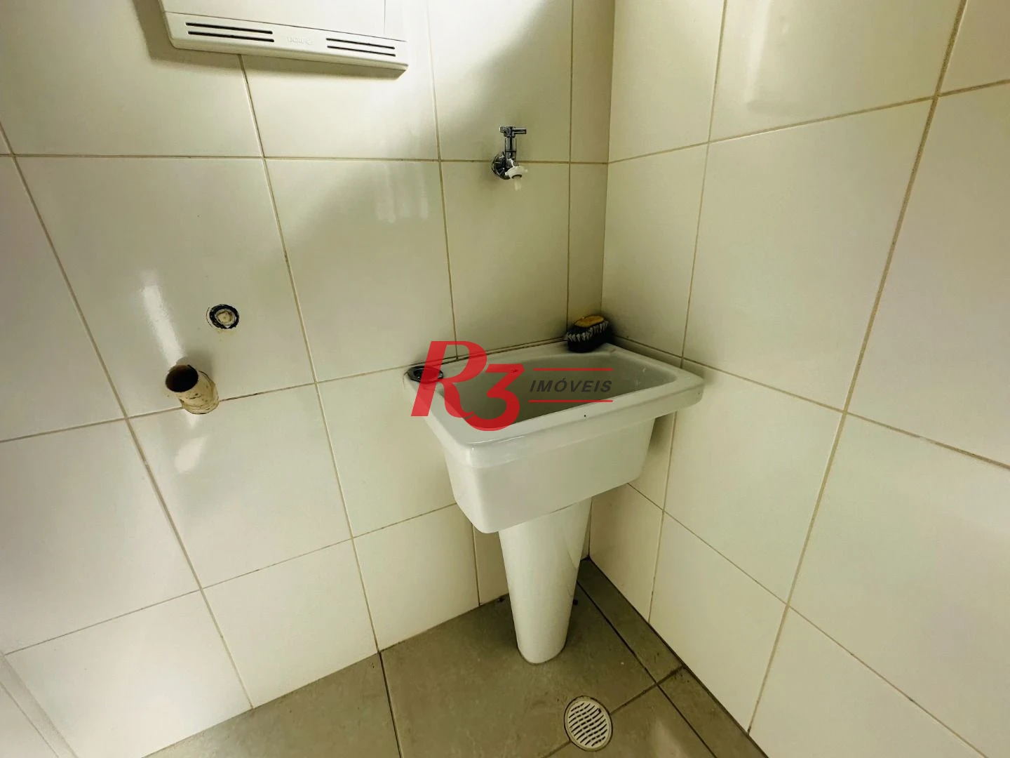 Apartamento com 2 dormitórios para alugar, 73 m² por R$ 4.300,00/mês - Vila Belmiro - Santos/SP