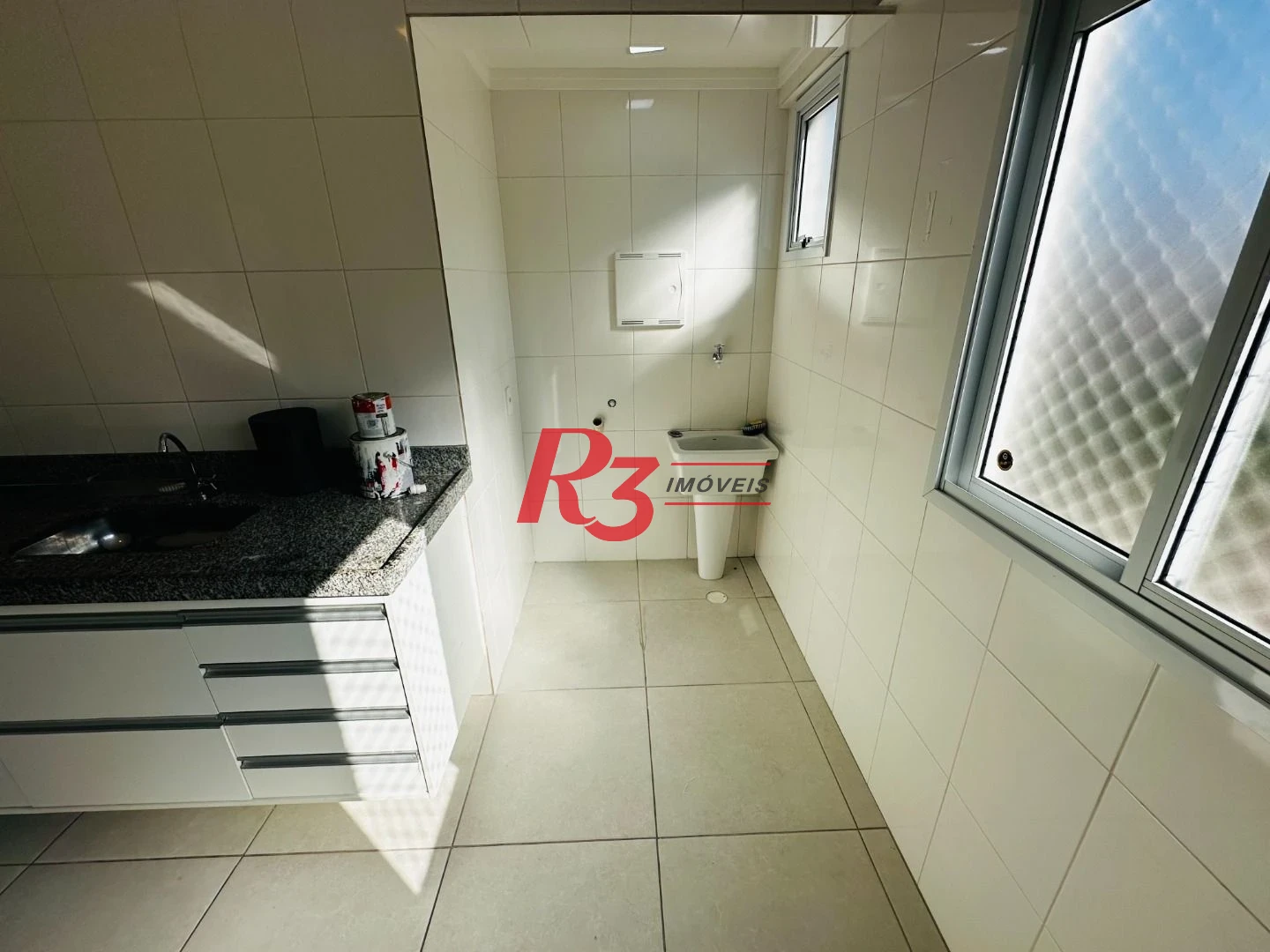 Apartamento com 2 dormitórios para alugar, 73 m² por R$ 4.300,00/mês - Vila Belmiro - Santos/SP