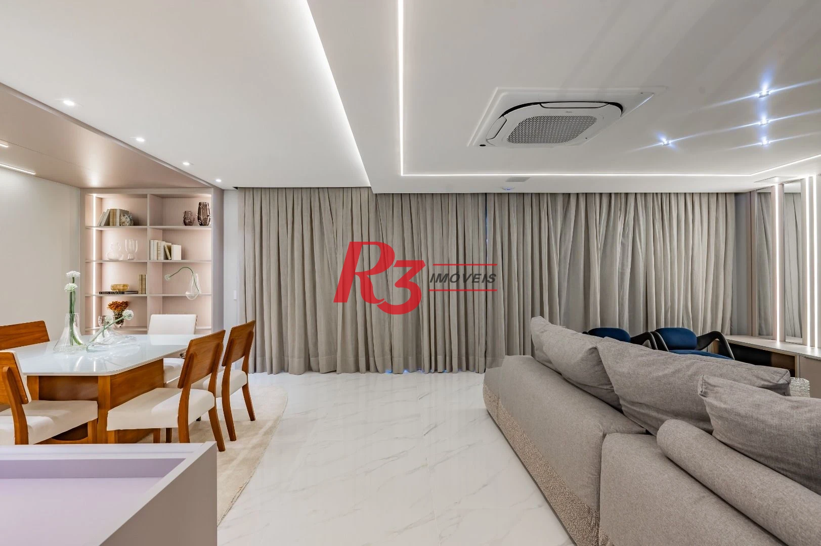 Apartamento de alto padrão com 3 suítes à venda, 234 m² por R$ 3.650.000 - Boqueirão - Santos/SP