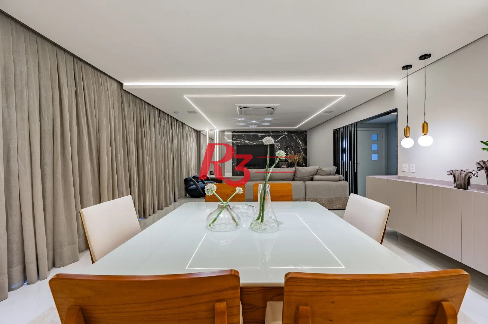 Apartamento de alto padrão com 3 suítes à venda, 234 m² por R$ 3.650.000 - Boqueirão - Santos/SP