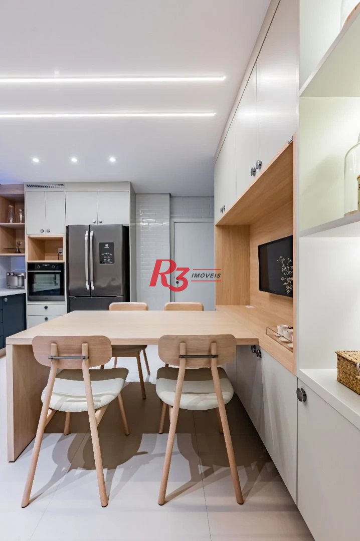 Apartamento de alto padrão com 3 suítes à venda, 234 m² por R$ 3.650.000 - Boqueirão - Santos/SP