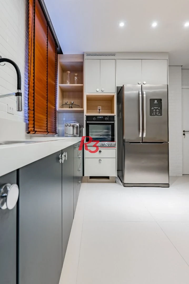 Apartamento de alto padrão com 3 suítes à venda, 234 m² por R$ 3.650.000 - Boqueirão - Santos/SP