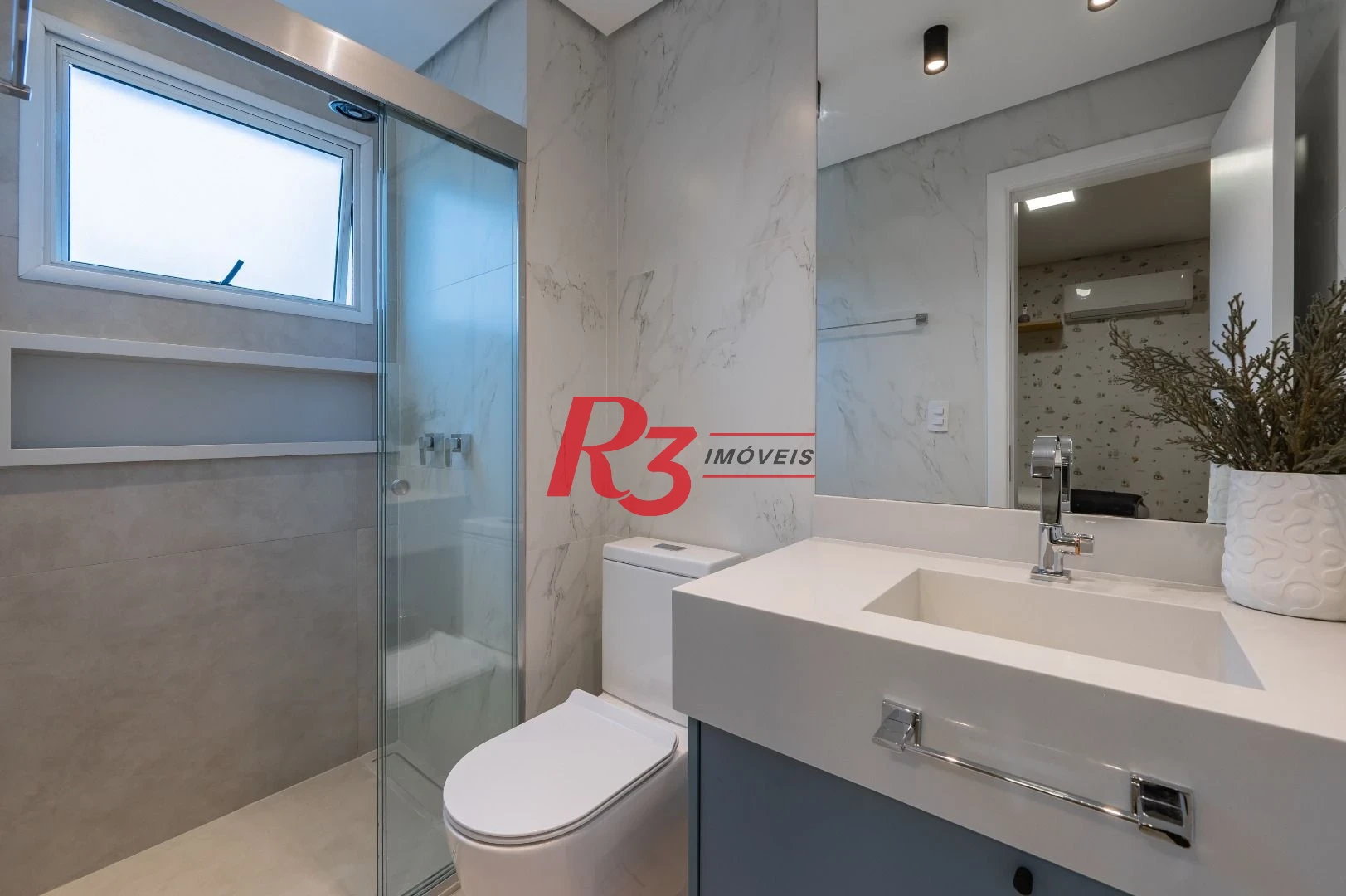 Apartamento de alto padrão com 3 suítes à venda, 234 m² por R$ 3.650.000 - Boqueirão - Santos/SP