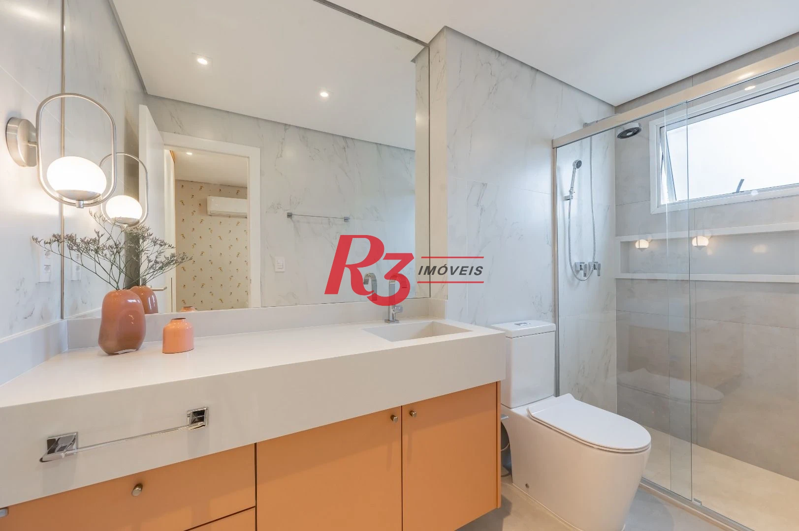 Apartamento de alto padrão com 3 suítes à venda, 234 m² por R$ 3.650.000 - Boqueirão - Santos/SP