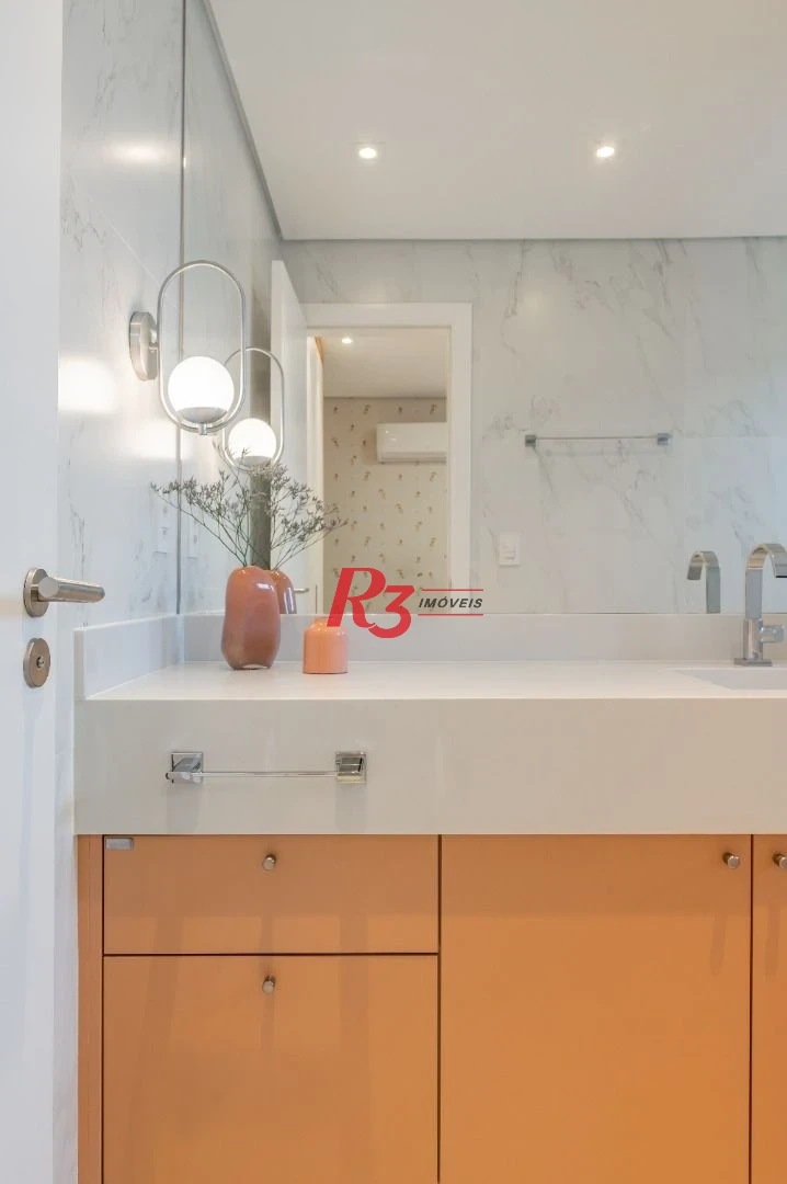 Apartamento de alto padrão com 3 suítes à venda, 234 m² por R$ 3.650.000 - Boqueirão - Santos/SP