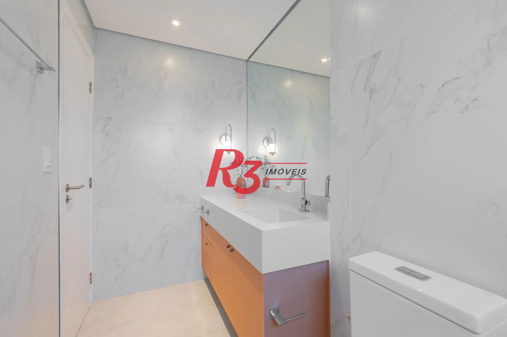 Apartamento de alto padrão com 3 suítes à venda, 234 m² por R$ 3.650.000 - Boqueirão - Santos/SP