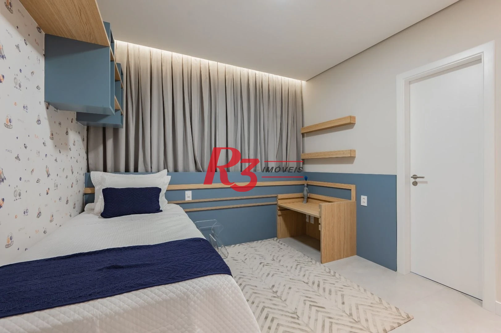 Apartamento de alto padrão com 3 suítes à venda, 234 m² por R$ 3.650.000 - Boqueirão - Santos/SP