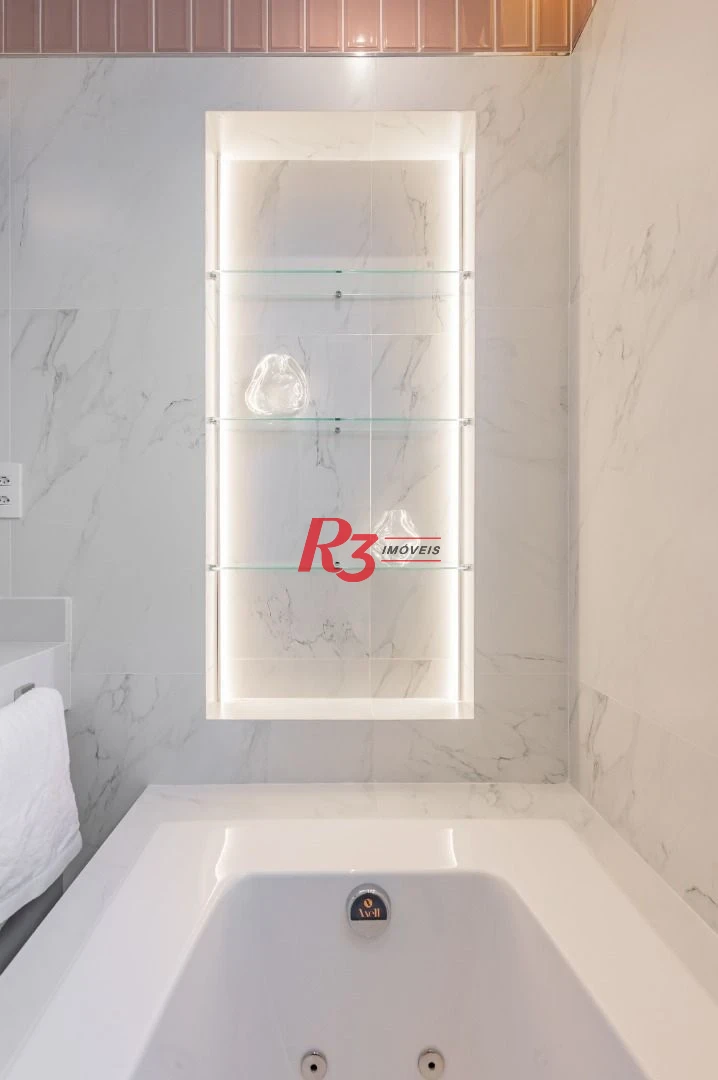 Apartamento de alto padrão com 3 suítes à venda, 234 m² por R$ 3.650.000 - Boqueirão - Santos/SP