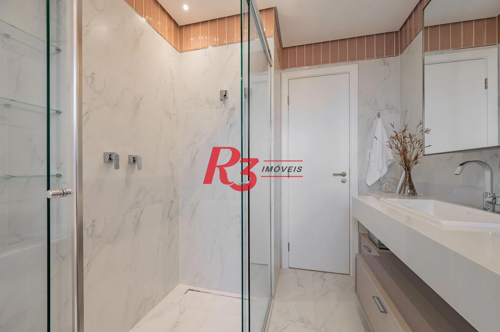 Apartamento de alto padrão com 3 suítes à venda, 234 m² por R$ 3.650.000 - Boqueirão - Santos/SP