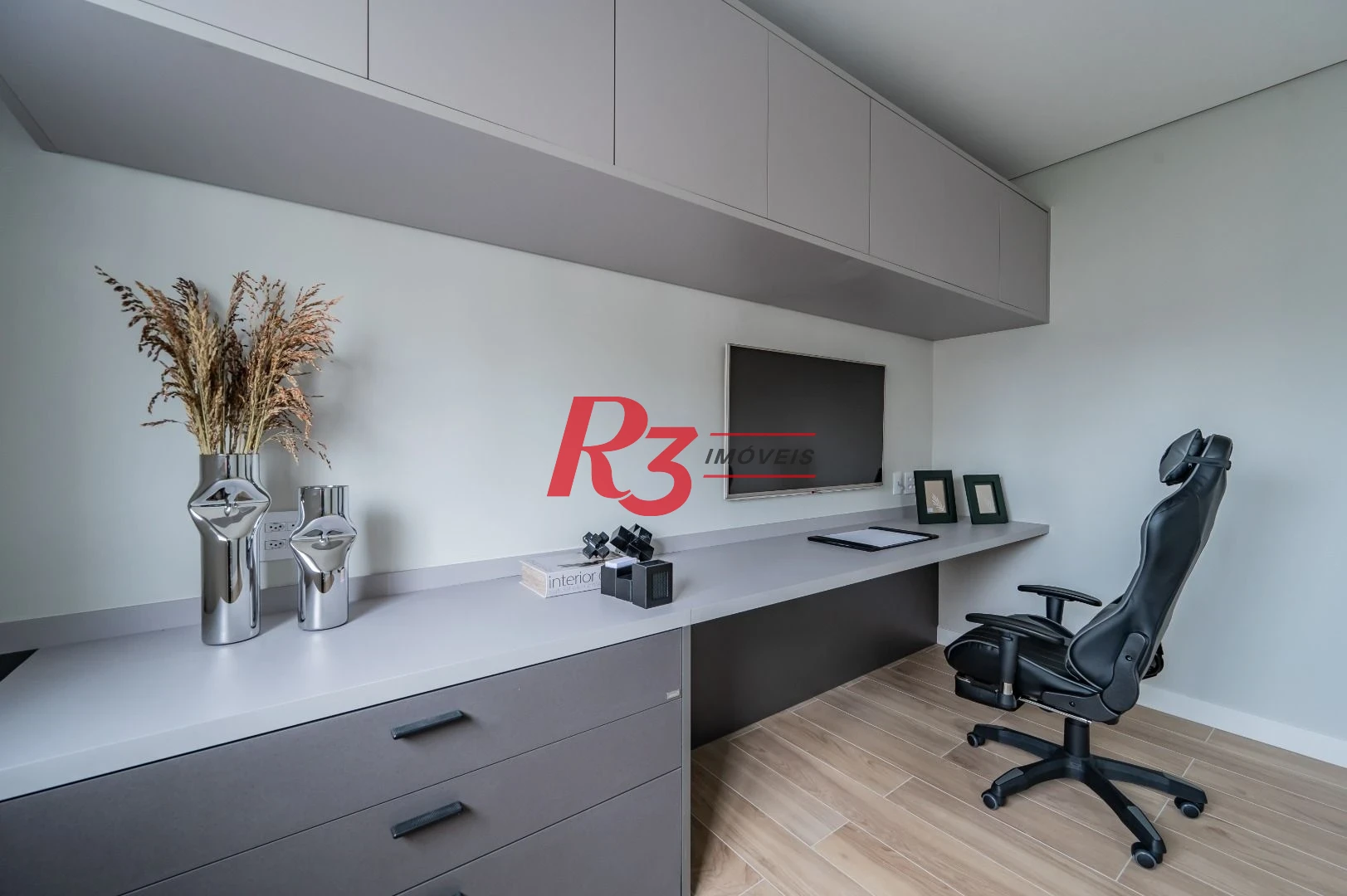 Apartamento de alto padrão com 3 suítes à venda, 234 m² por R$ 3.650.000 - Boqueirão - Santos/SP