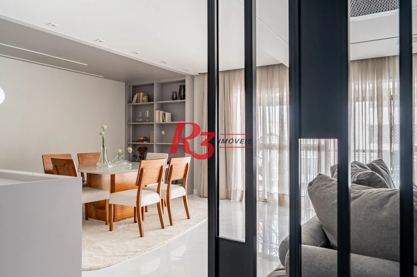 Apartamento de alto padrão com 3 suítes à venda, 234 m² por R$ 3.650.000 - Boqueirão - Santos/SP