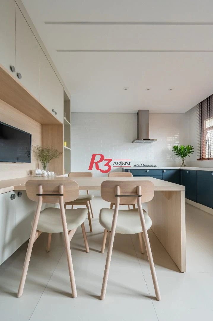 Apartamento de alto padrão com 3 suítes à venda, 234 m² por R$ 3.650.000 - Boqueirão - Santos/SP