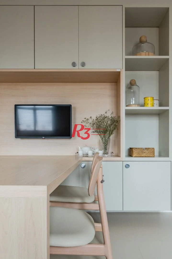 Apartamento de alto padrão com 3 suítes à venda, 234 m² por R$ 3.650.000 - Boqueirão - Santos/SP