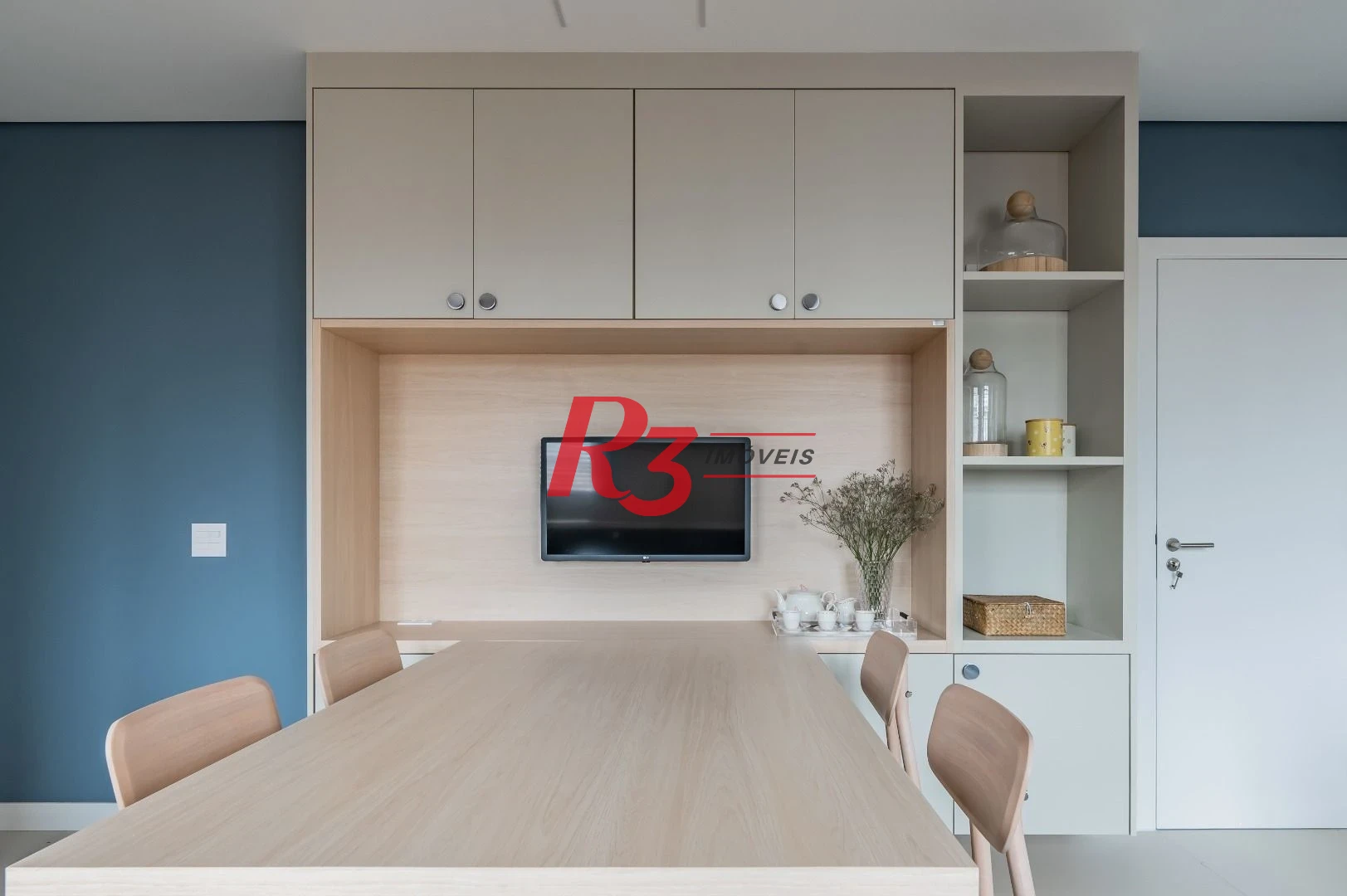 Apartamento de alto padrão com 3 suítes à venda, 234 m² por R$ 3.650.000 - Boqueirão - Santos/SP