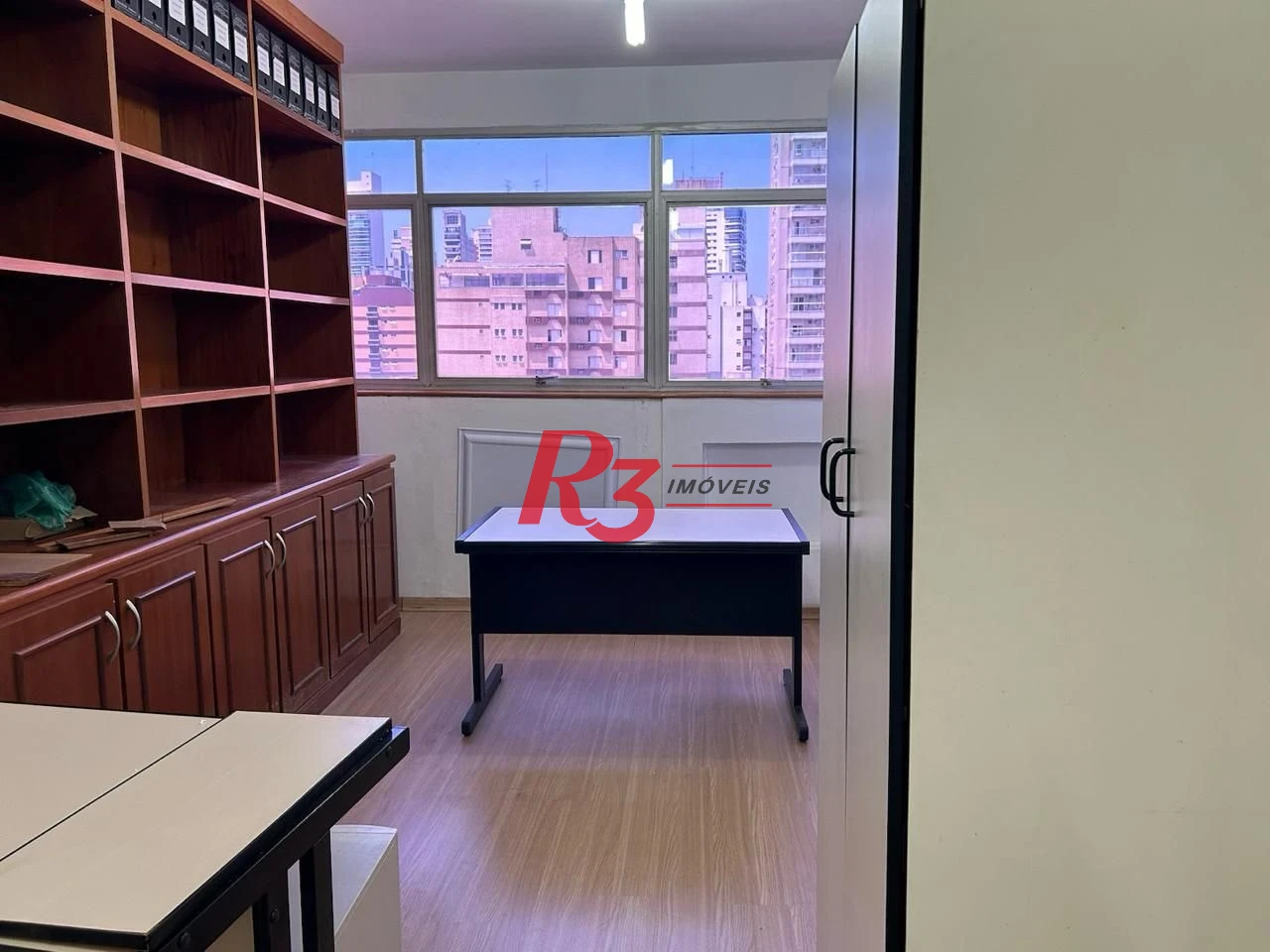 Sala à venda, 92 m² por R$ 428.000,00 - Gonzaga - Santos/SP