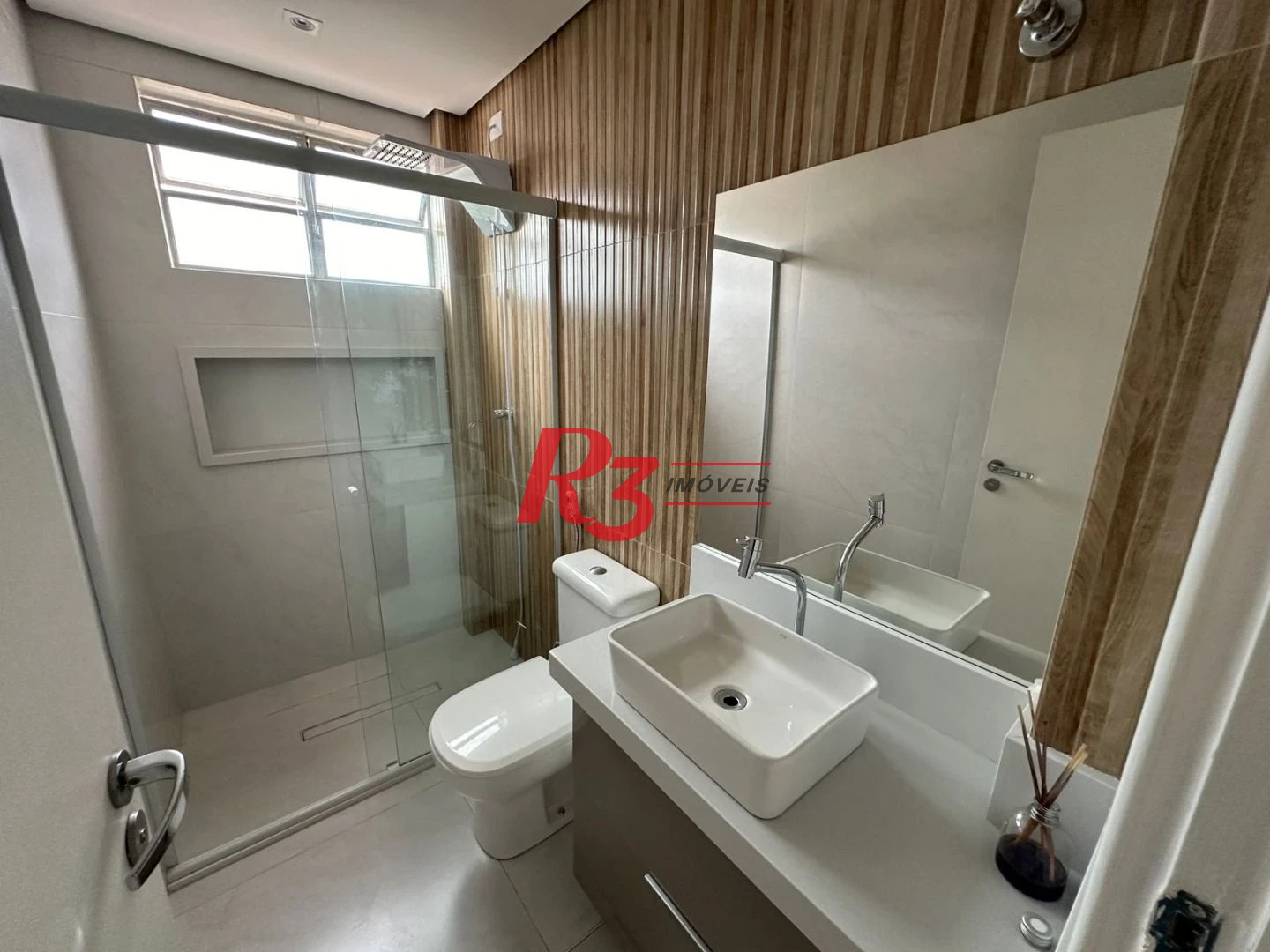 Cobertura à venda, 240 m² por R$ 1.370.000,00 - Embaré - Santos/SP