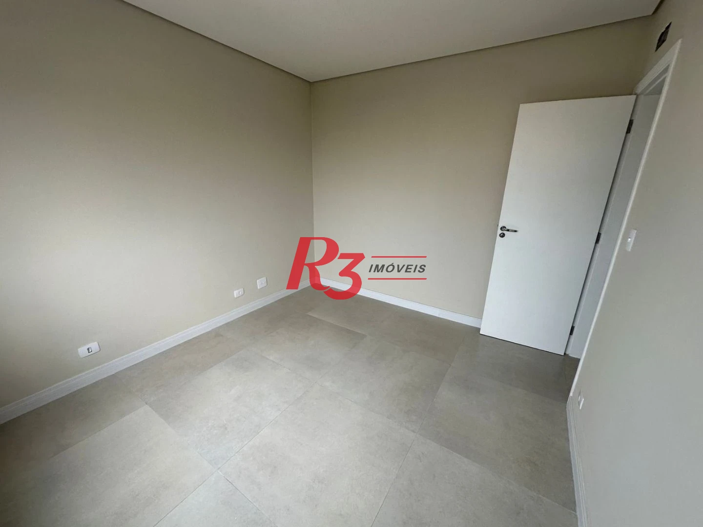 Cobertura à venda, 240 m² por R$ 1.370.000,00 - Embaré - Santos/SP