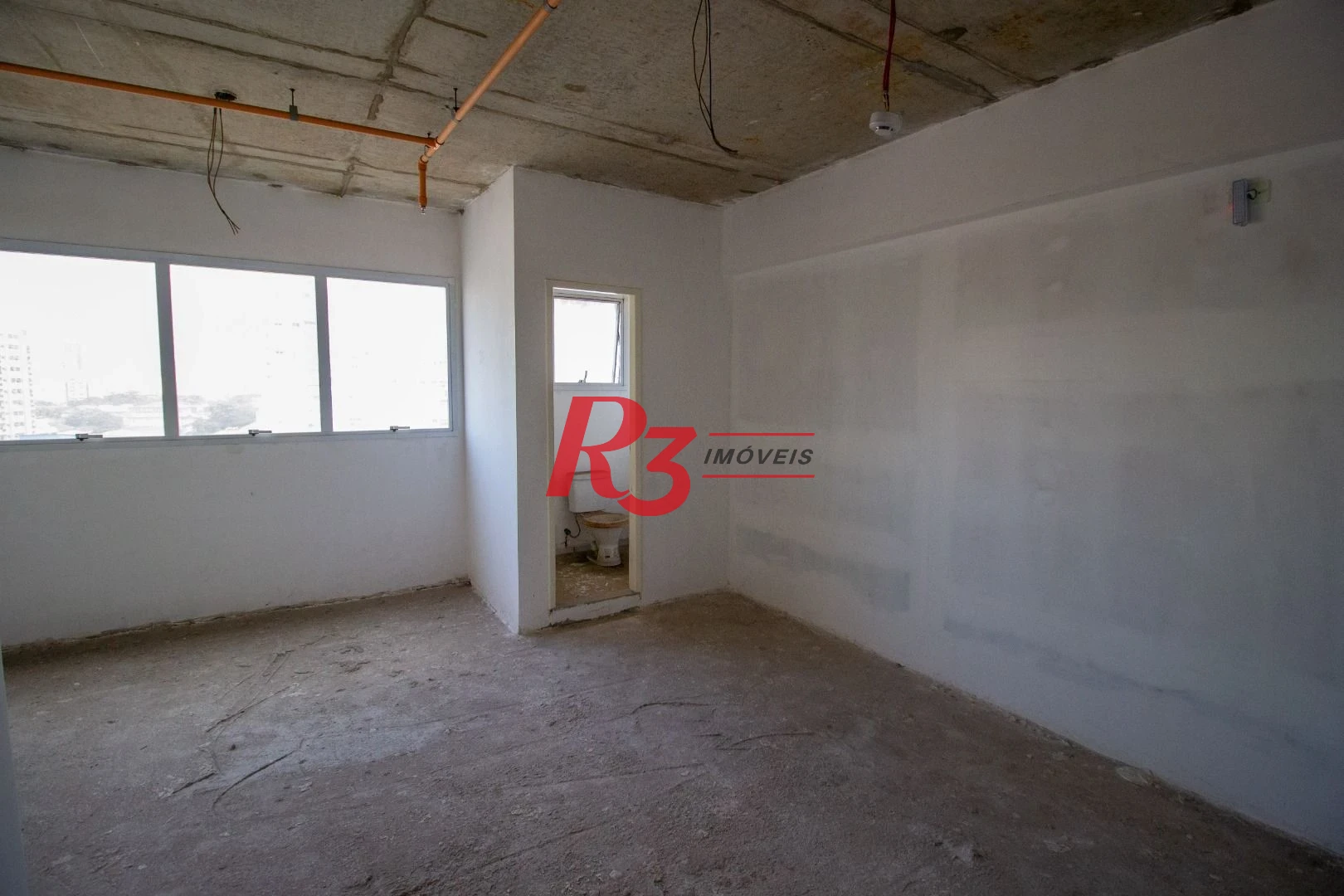 Sala à venda, 35 m² por R$ 332.690,00 - Ponta da Praia - Santos/SP