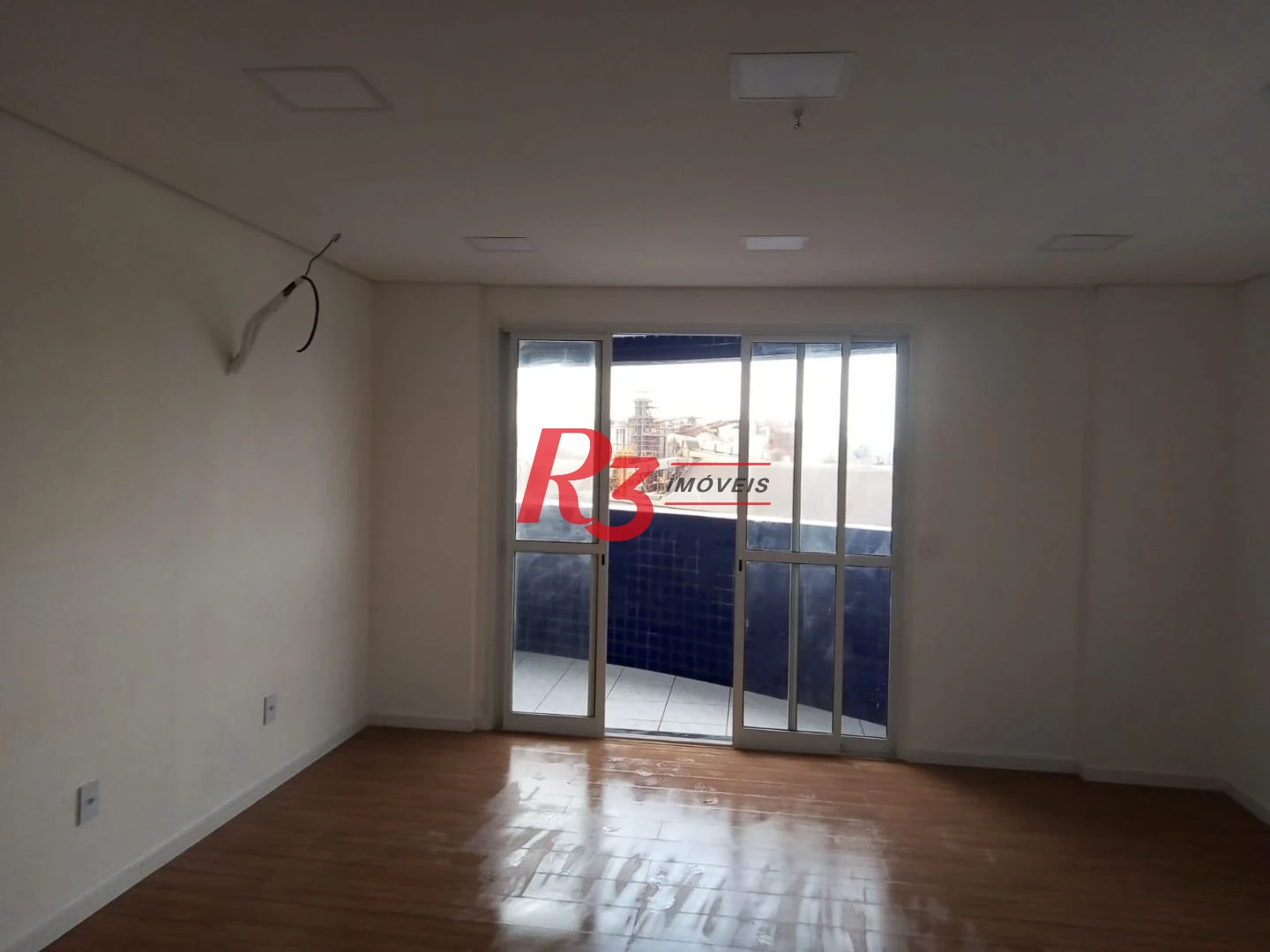 Sala para alugar, 38 m² por R$ 3.200,00/mês - Ponta da Praia - Santos/SP