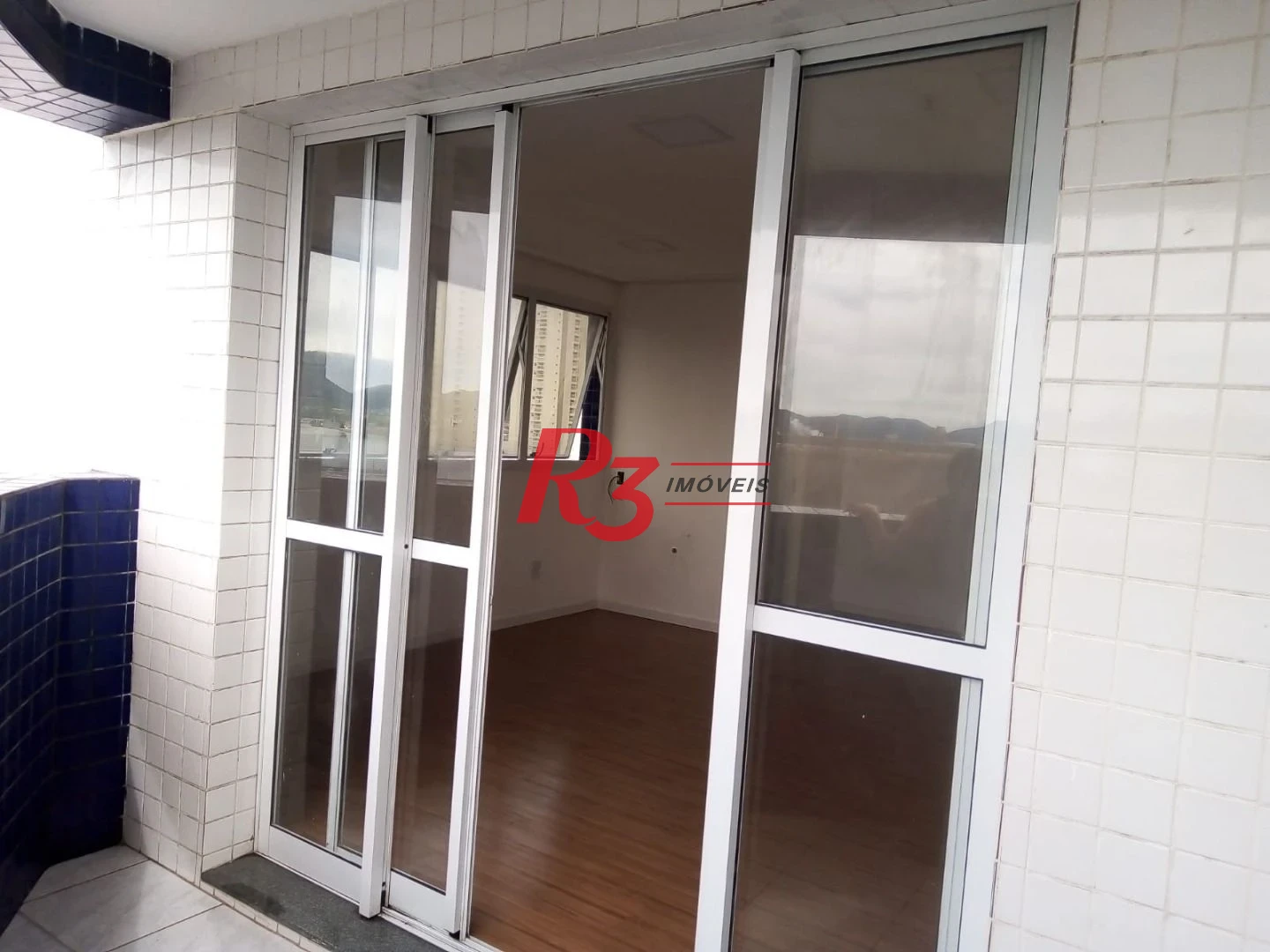 Sala para alugar, 38 m² por R$ 3.200,00/mês - Ponta da Praia - Santos/SP