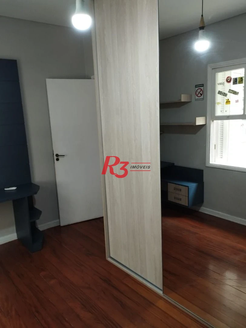 Sobrado à venda, 247 m² por R$ 1.750.000,00 - José Menino - Santos/SP