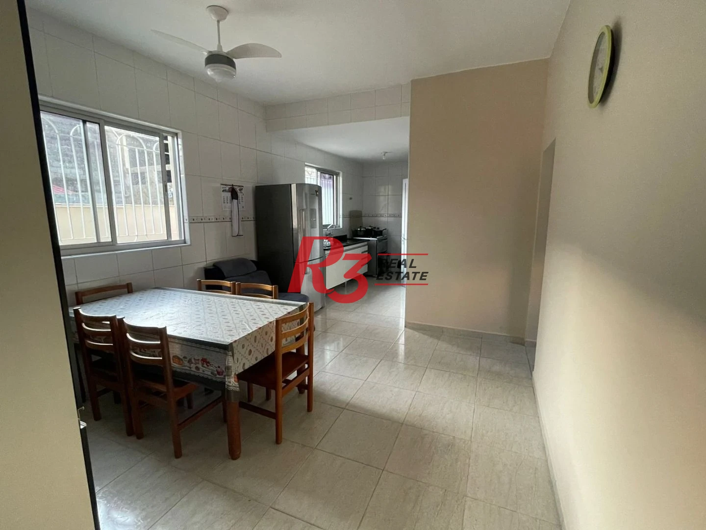 Casa com 3 dormitórios à venda, 160 m² por R$ 585.000,00 - Vila São Jorge - São Vicente/SP