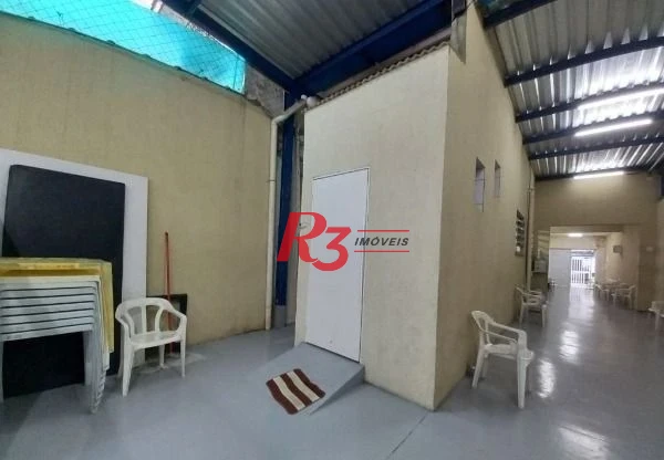 Sobrado com 3 dormitórios à venda, 240 m² por R$ 1.170.000,00 - Campo Grande - Santos/SP