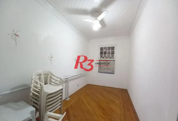 Sobrado com 3 dormitórios à venda, 240 m² por R$ 1.170.000,00 - Campo Grande - Santos/SP