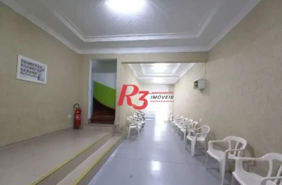 Sobrado com 3 dormitórios à venda, 240 m² por R$ 1.170.000,00 - Campo Grande - Santos/SP