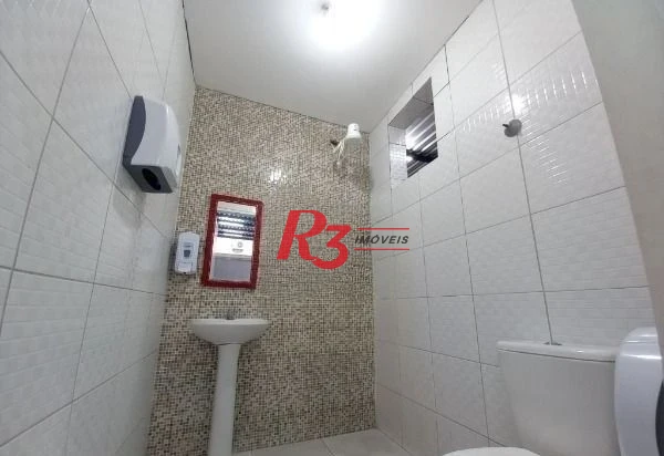 Sobrado com 3 dormitórios à venda, 240 m² por R$ 1.170.000,00 - Campo Grande - Santos/SP
