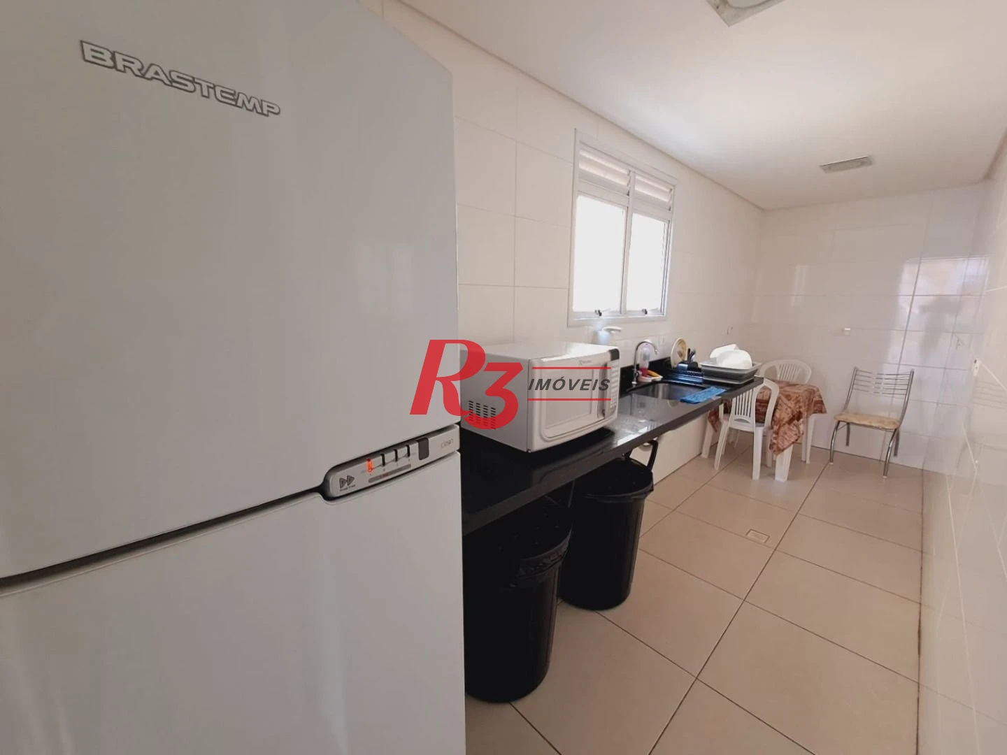 Apartamento com 2 dormitórios à venda, 75 m² por R$ 530.000,00 - Campo Grande - Santos/SP