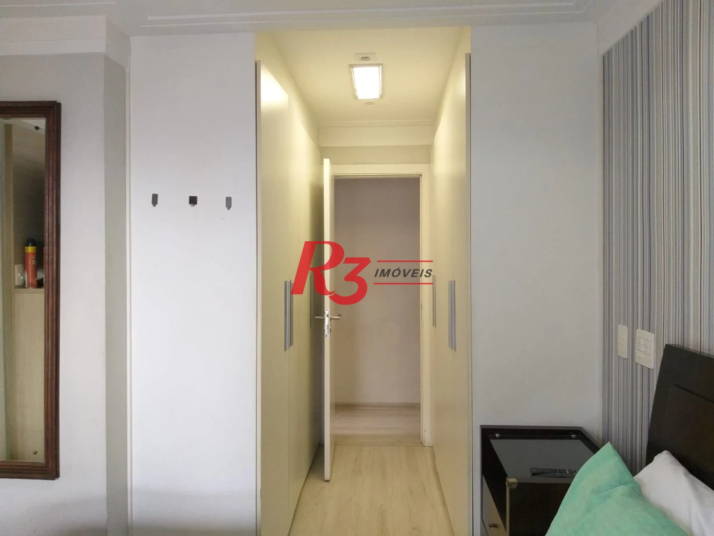 Apartamento com 3 dormitórios à venda, 130 m² por R$ 1.900.000,00 - Gonzaga - Santos/SP