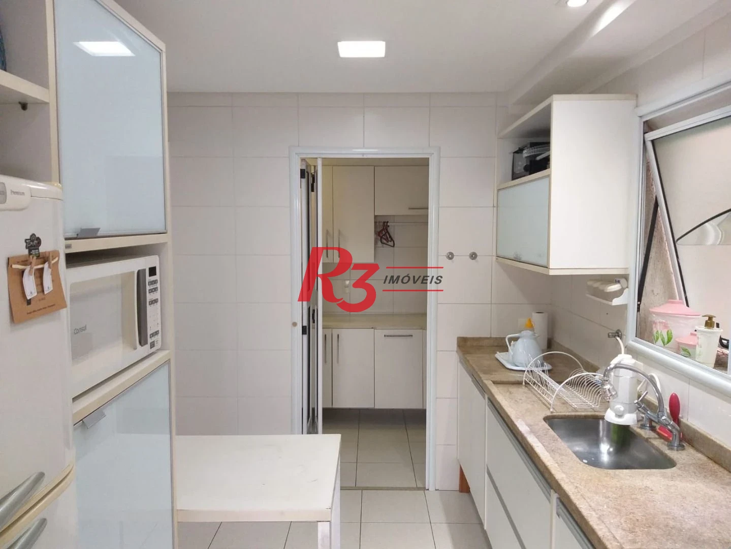 Apartamento com 3 dormitórios à venda, 130 m² por R$ 1.900.000,00 - Gonzaga - Santos/SP