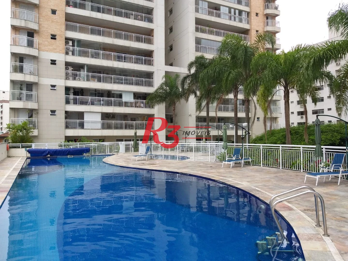 Apartamento com 3 dormitórios à venda, 130 m² por R$ 1.900.000,00 - Gonzaga - Santos/SP