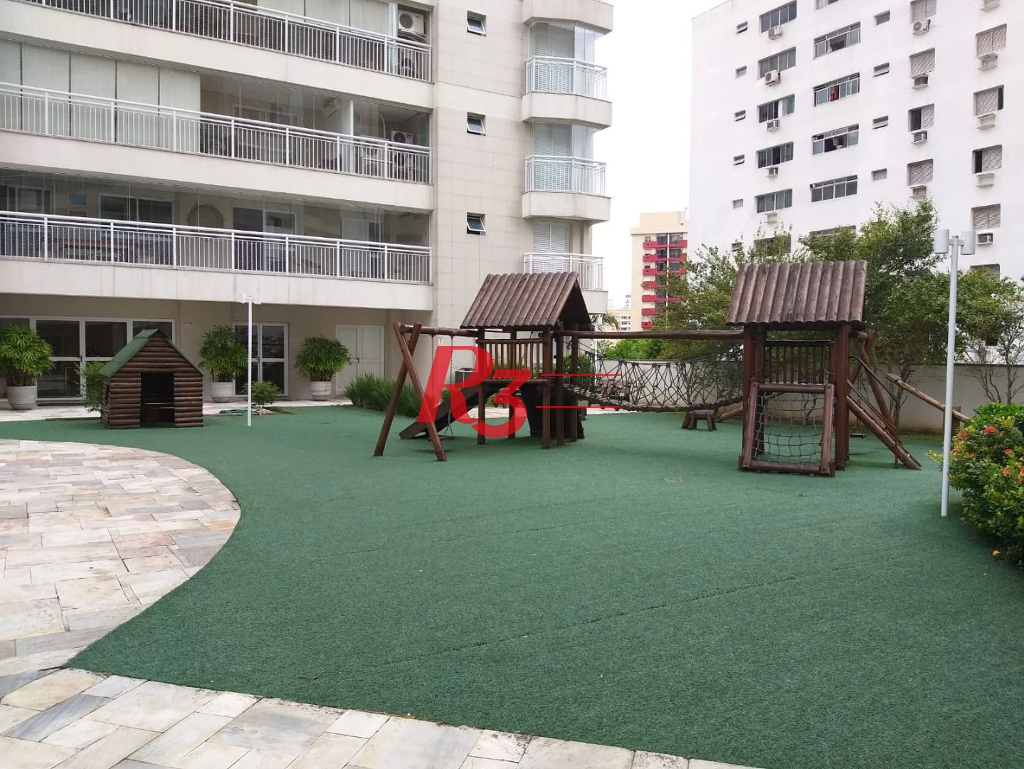 Apartamento com 3 dormitórios à venda, 130 m² por R$ 1.900.000,00 - Gonzaga - Santos/SP