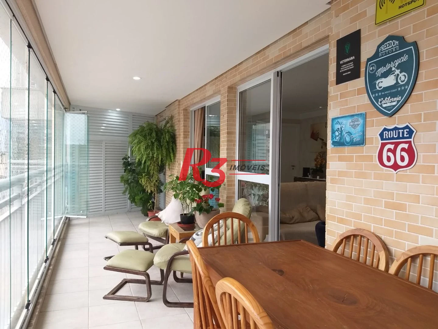 Apartamento com 3 dormitórios à venda, 130 m² por R$ 1.900.000,00 - Gonzaga - Santos/SP