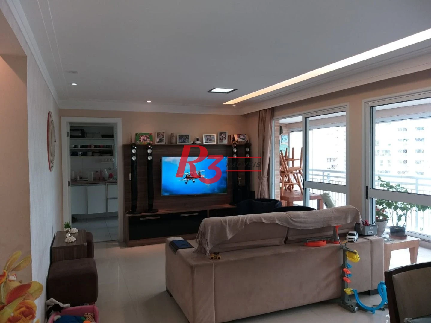 Apartamento com 3 dormitórios à venda, 130 m² por R$ 1.900.000,00 - Gonzaga - Santos/SP