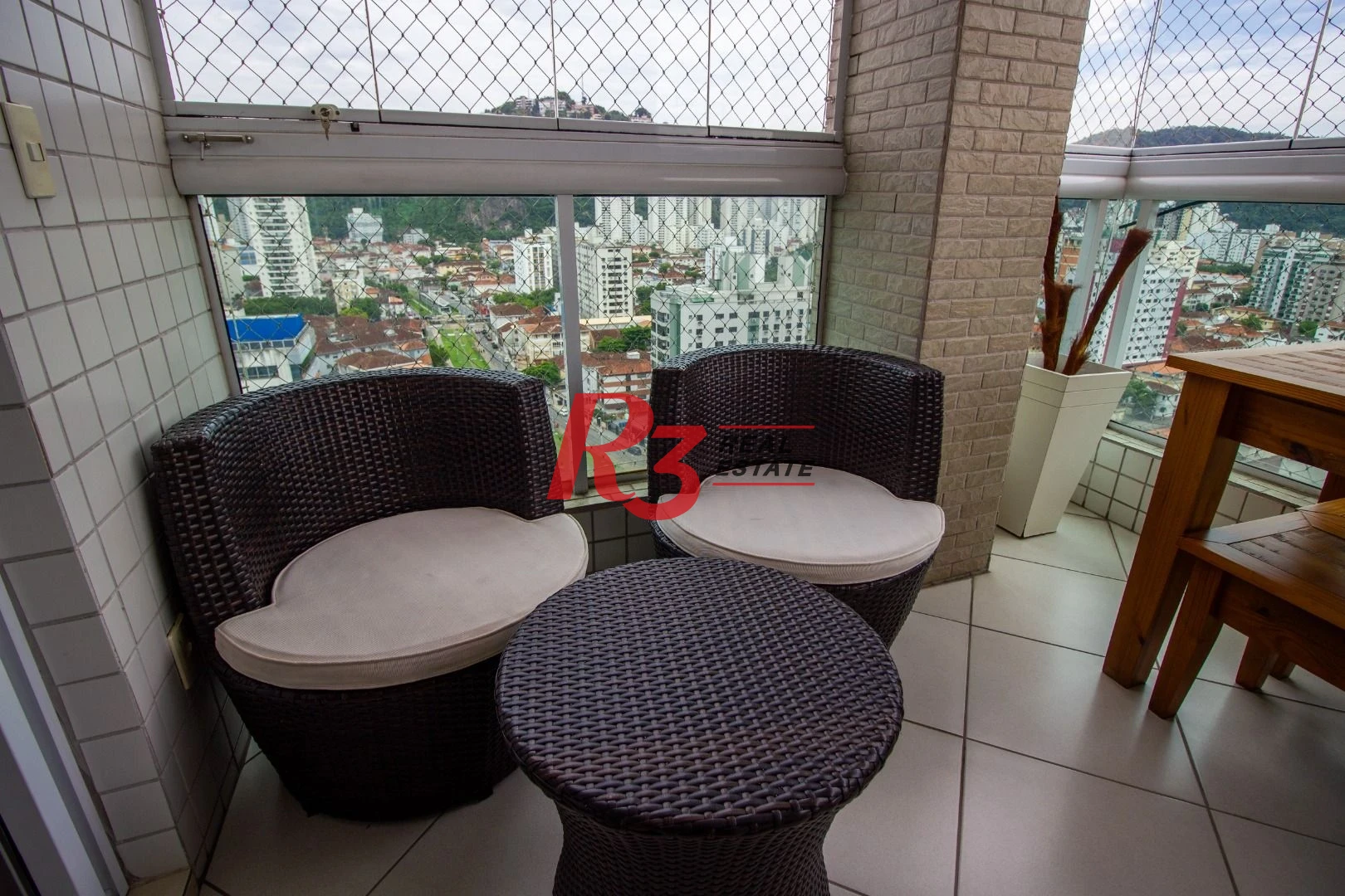 Apartamento Duplex com 3 dormitórios à venda, 127 m² por R$ 1.300.000,00 - Pompéia - Santos/SP