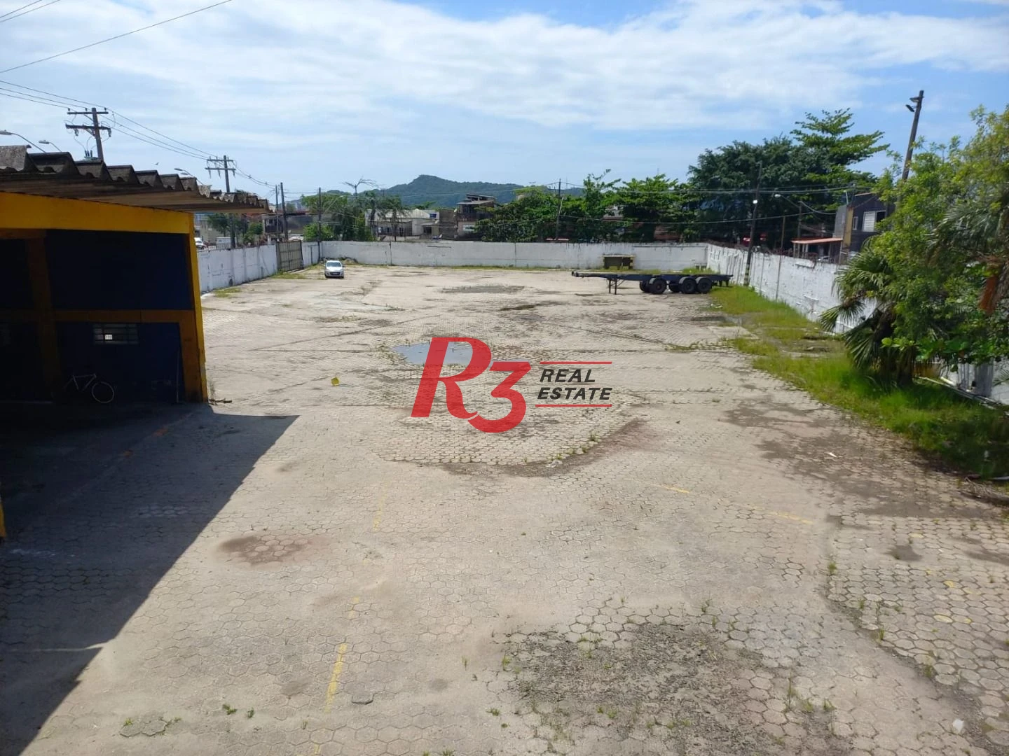 Terreno à venda, 3600 m² por R$ 6.200.000,00 - Catiapoã - São Vicente/SP