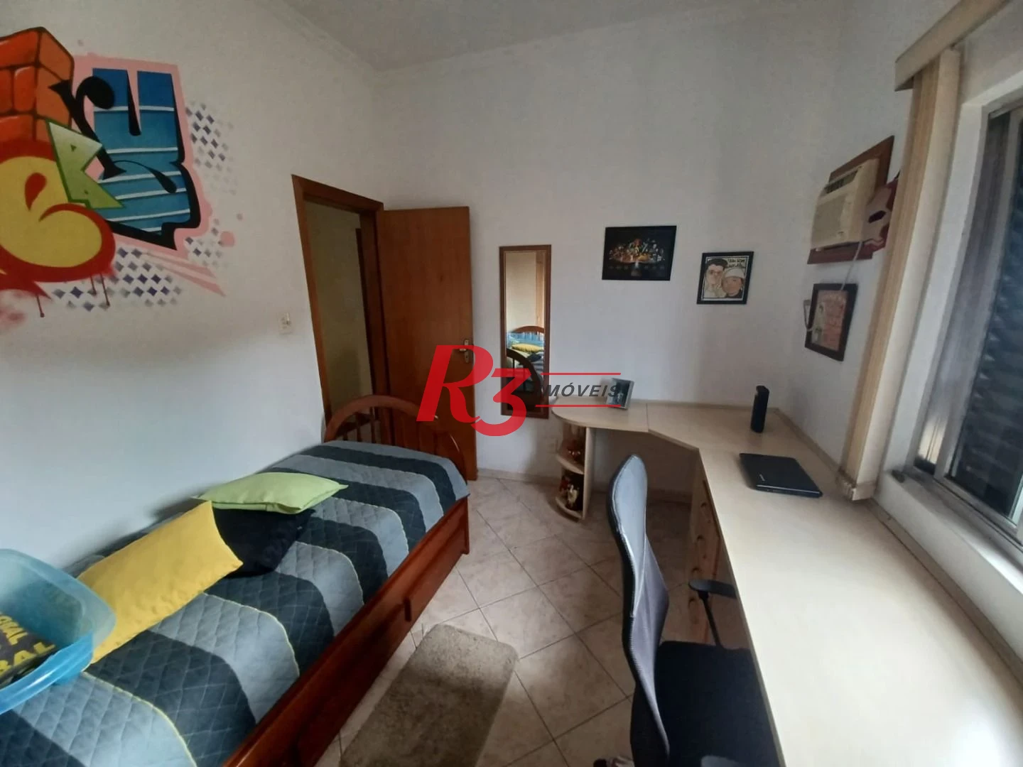 Casa com 3 dormitórios à venda, 157 m² por R$ 945.000,00 - Encruzilhada - Santos/SP