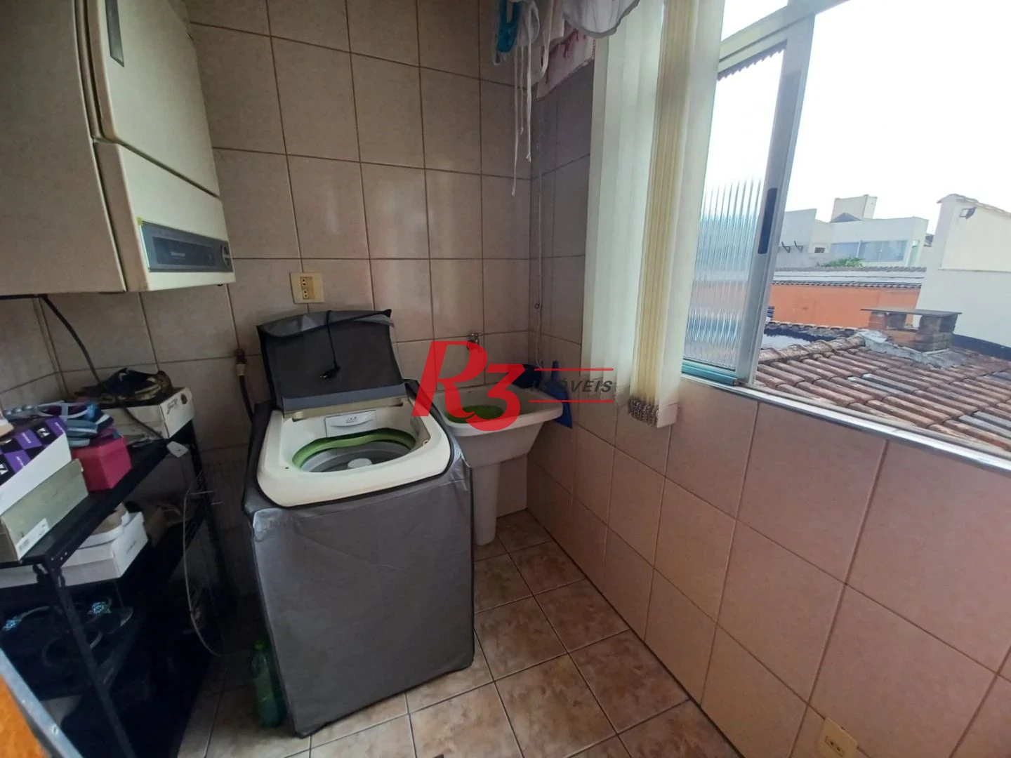 Casa com 3 dormitórios à venda, 157 m² por R$ 945.000,00 - Encruzilhada - Santos/SP