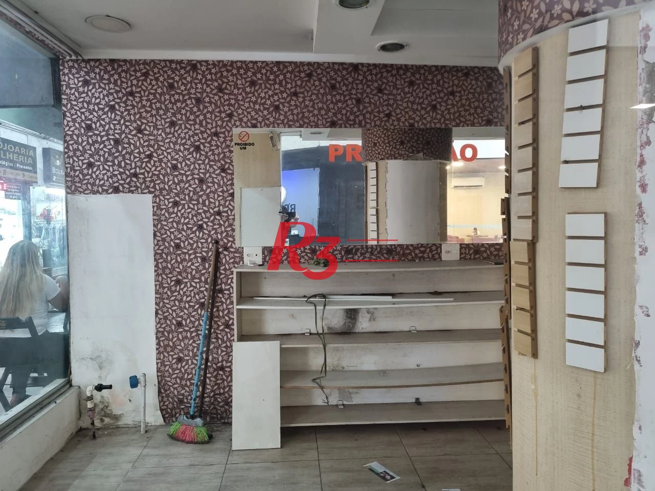 Loja para alugar, 33 m² por R$ 6.000,00/mês - Gonzaga - Santos/SP