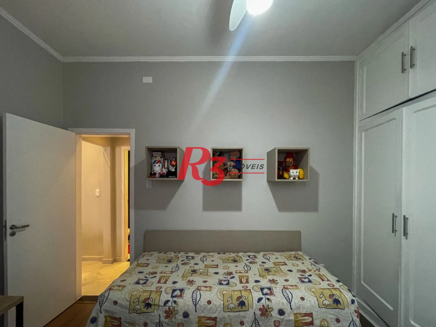 Sobrado à venda, 73 m² por R$ 564.000,00 - Boqueirão - Santos/SP