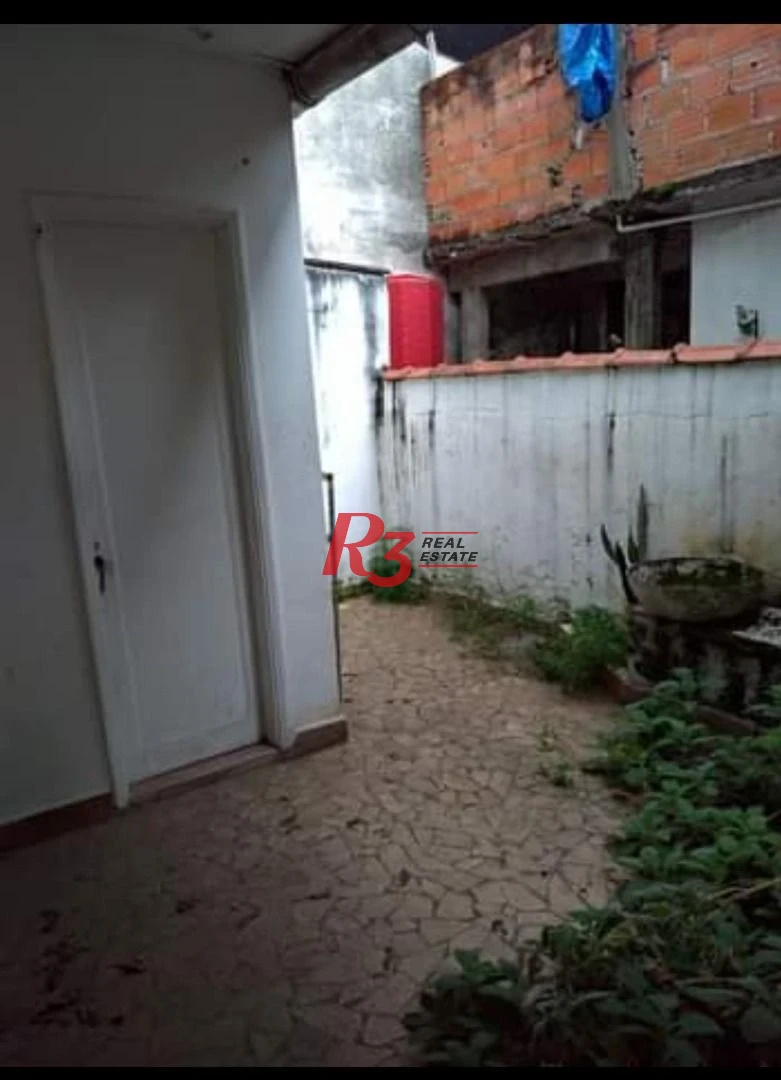 Sobrado com 3 dormitórios à venda, 105 m² por R$ 310.000,00 - Vila Matias - Santos/SP