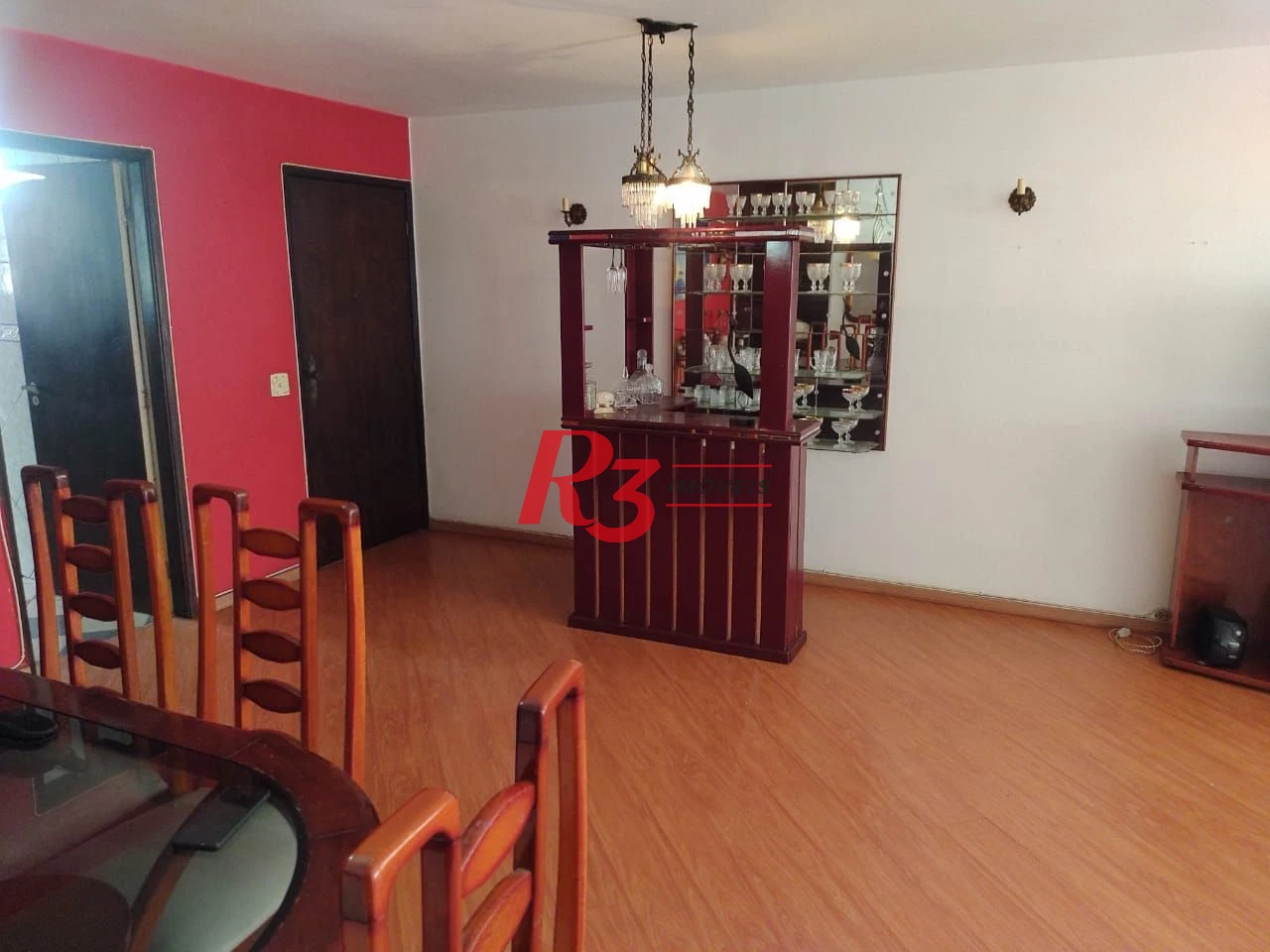 Apartamento com 3 dormitórios à venda, 239 m² por R$ 1.650.000,00 - Gonzaga - Santos/SP