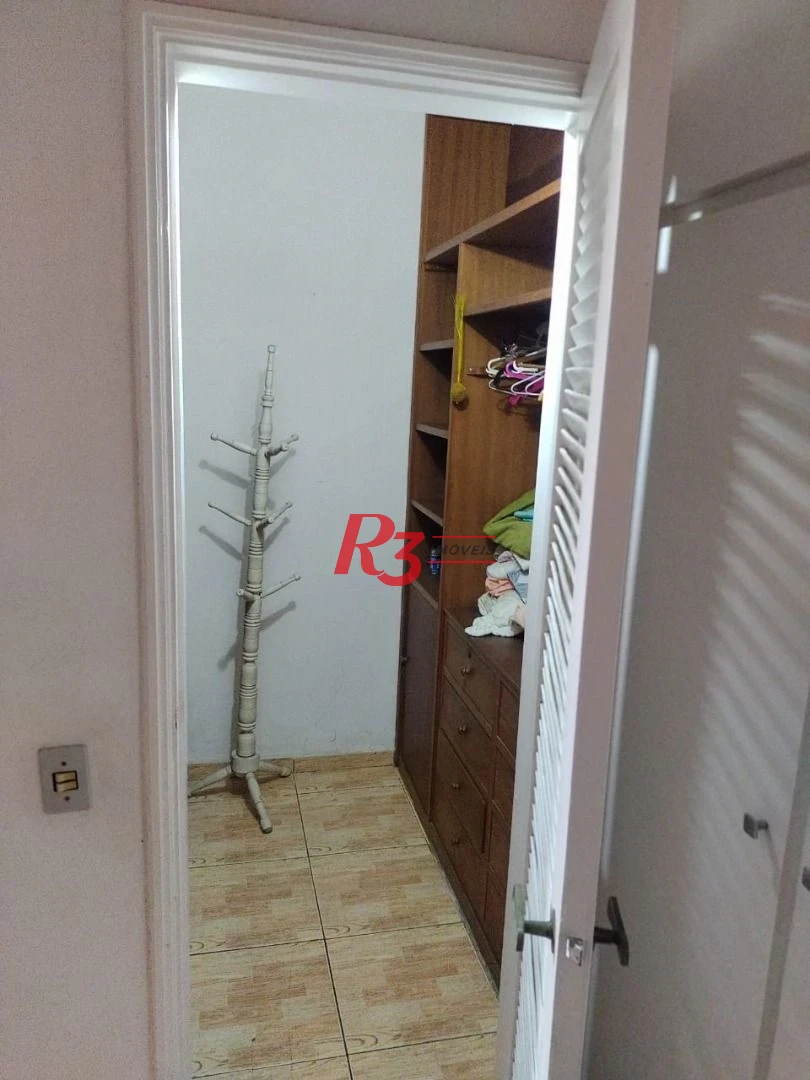 Apartamento com 3 dormitórios à venda, 239 m² por R$ 1.650.000,00 - Gonzaga - Santos/SP