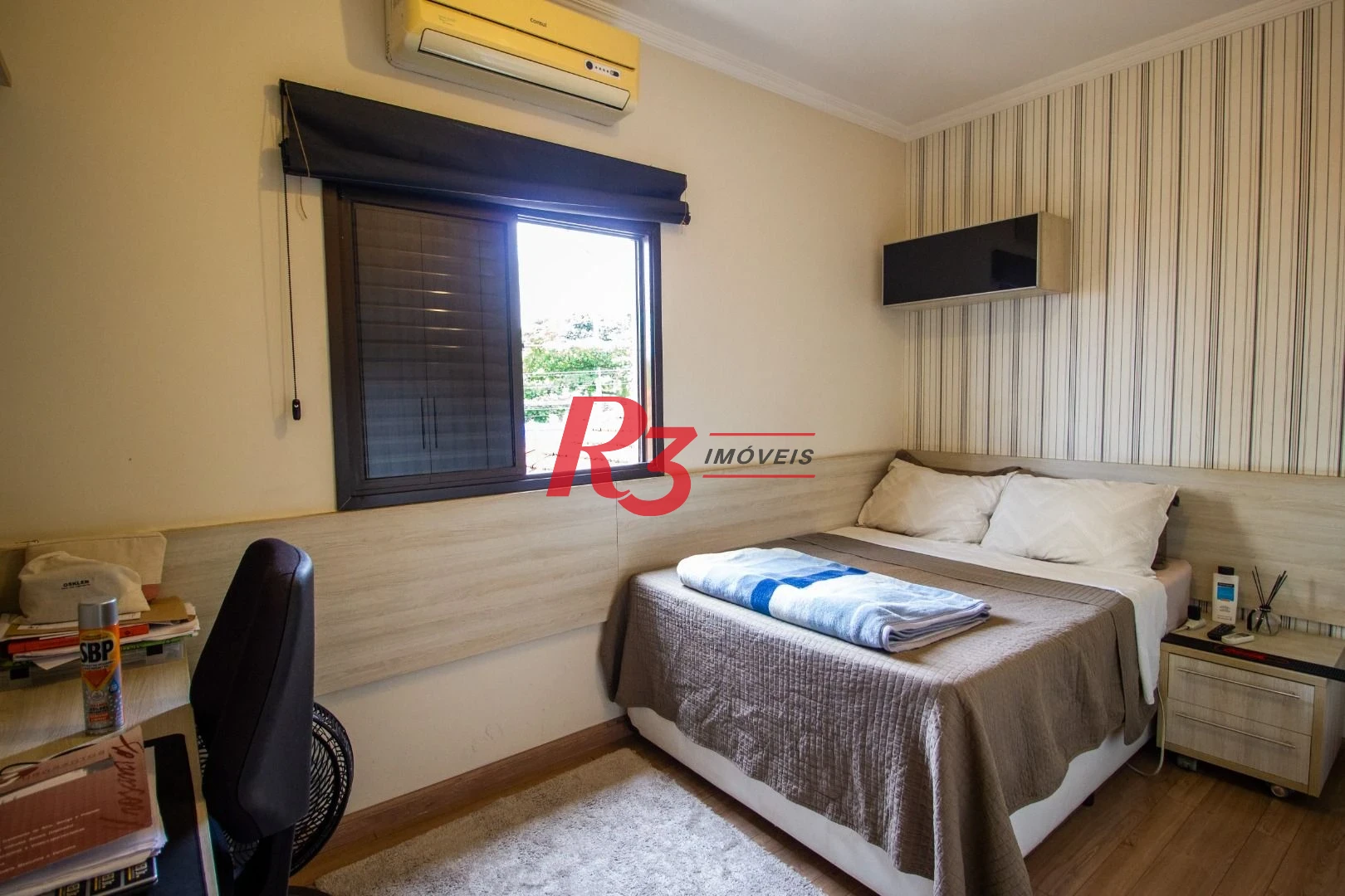 Casa com 3 dormitórios à venda, 189 m² por R$ 1.350.000,00 - Embaré - Santos/SP