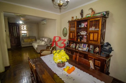 Casa com 2 dormitórios à venda, 280 m² por R$ 790.000,00 - Vila Belmiro - Santos/SP